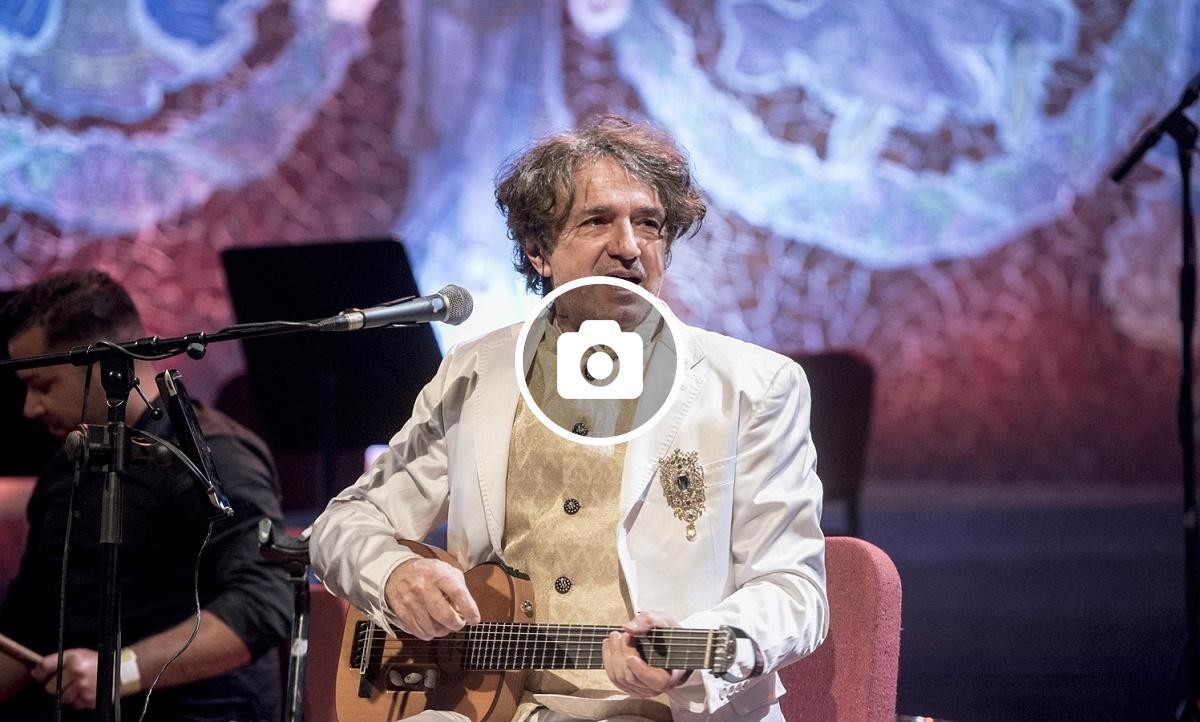 Amb 67 anys el músic de Bòsnia i Hercegovina va omplir el Palau