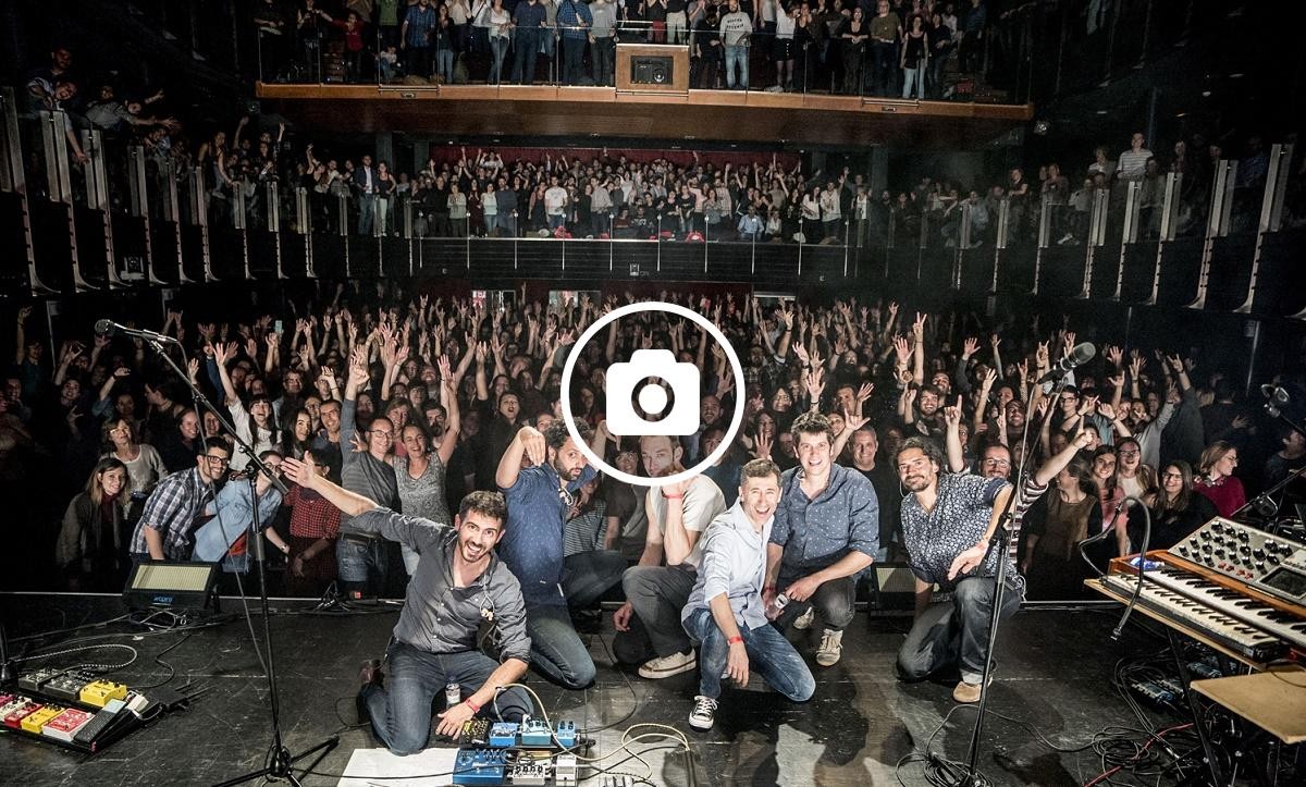 El concert s'incloïa dins el festival Guitar BCN