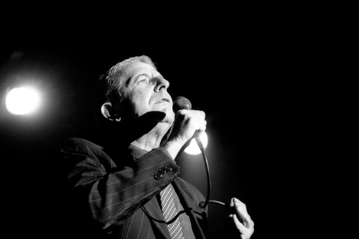 Leonard Cohen en concert a Barcelona l'any 1993