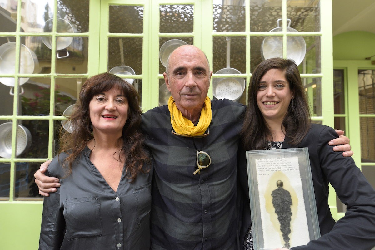 Foto de família de l'entrega del Premi Miquel Martí i Pol 2019