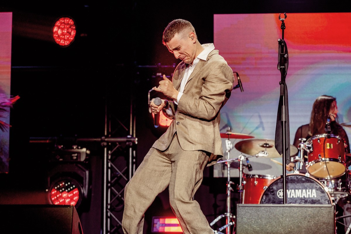 Mama Dousha en directe