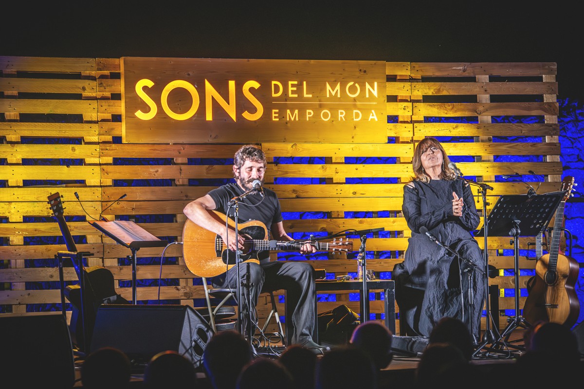 Maria del Mar Bonet i Borja Penalba a Vinyes dels Aspres