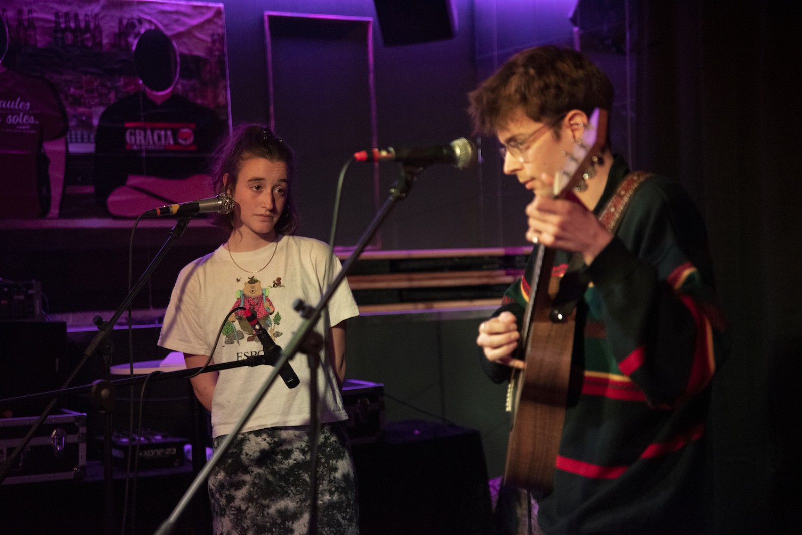 Jana Serra i Eloi Sayrach a La Kontra