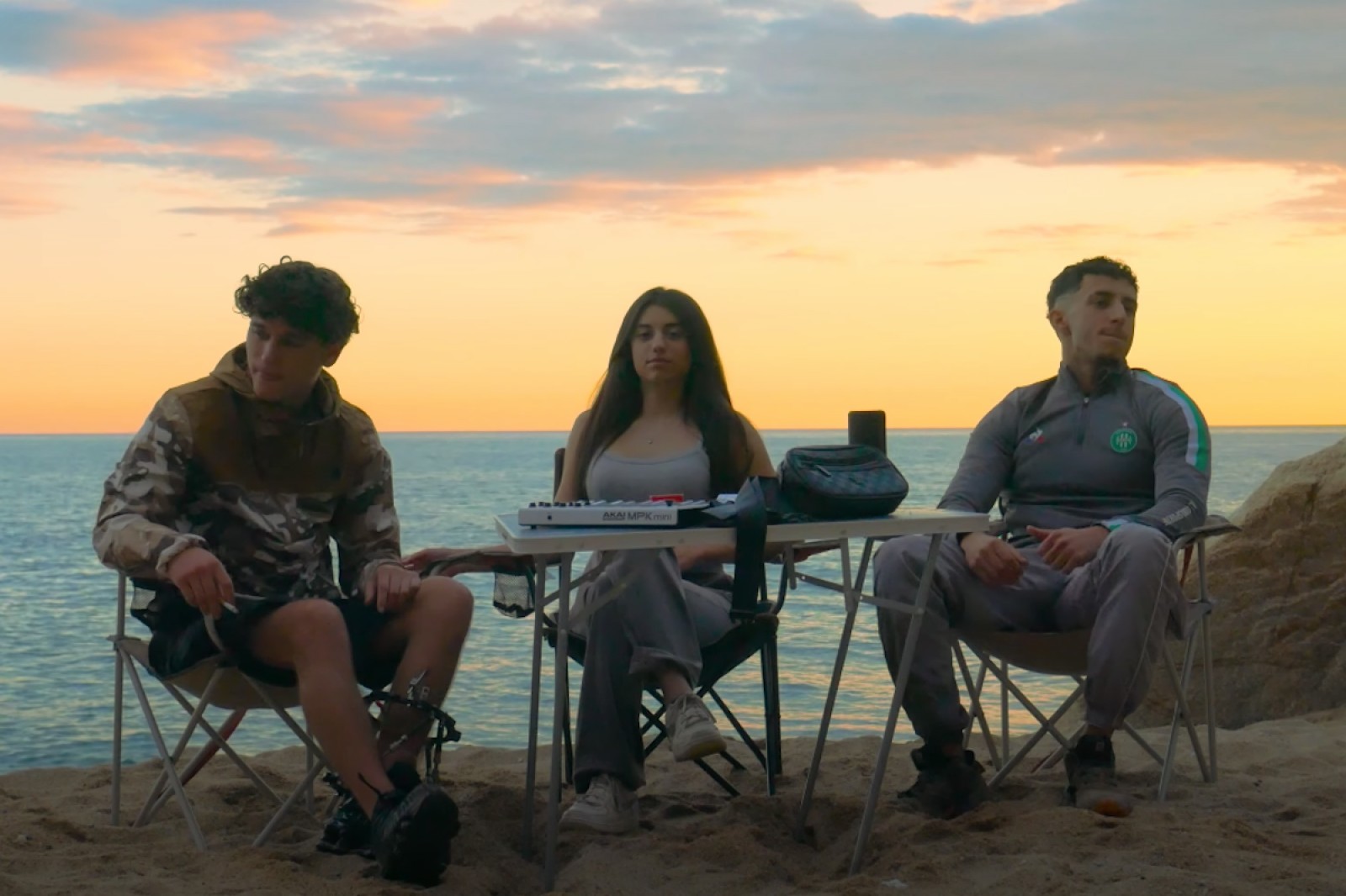 BTZ i Cloe al videoclip de «Chere»