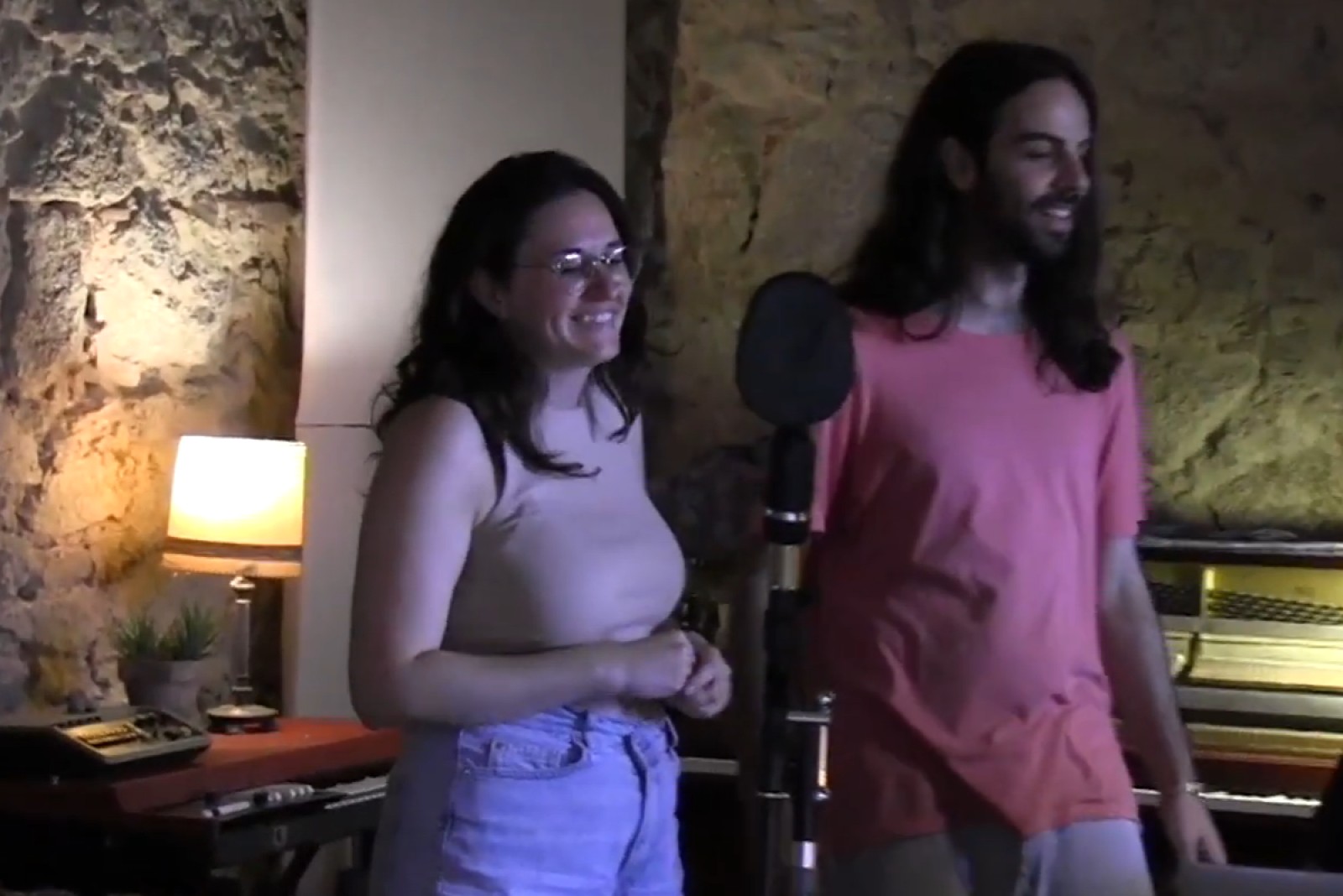 Gessamí Boada i Arnau Figueres a l'estudi