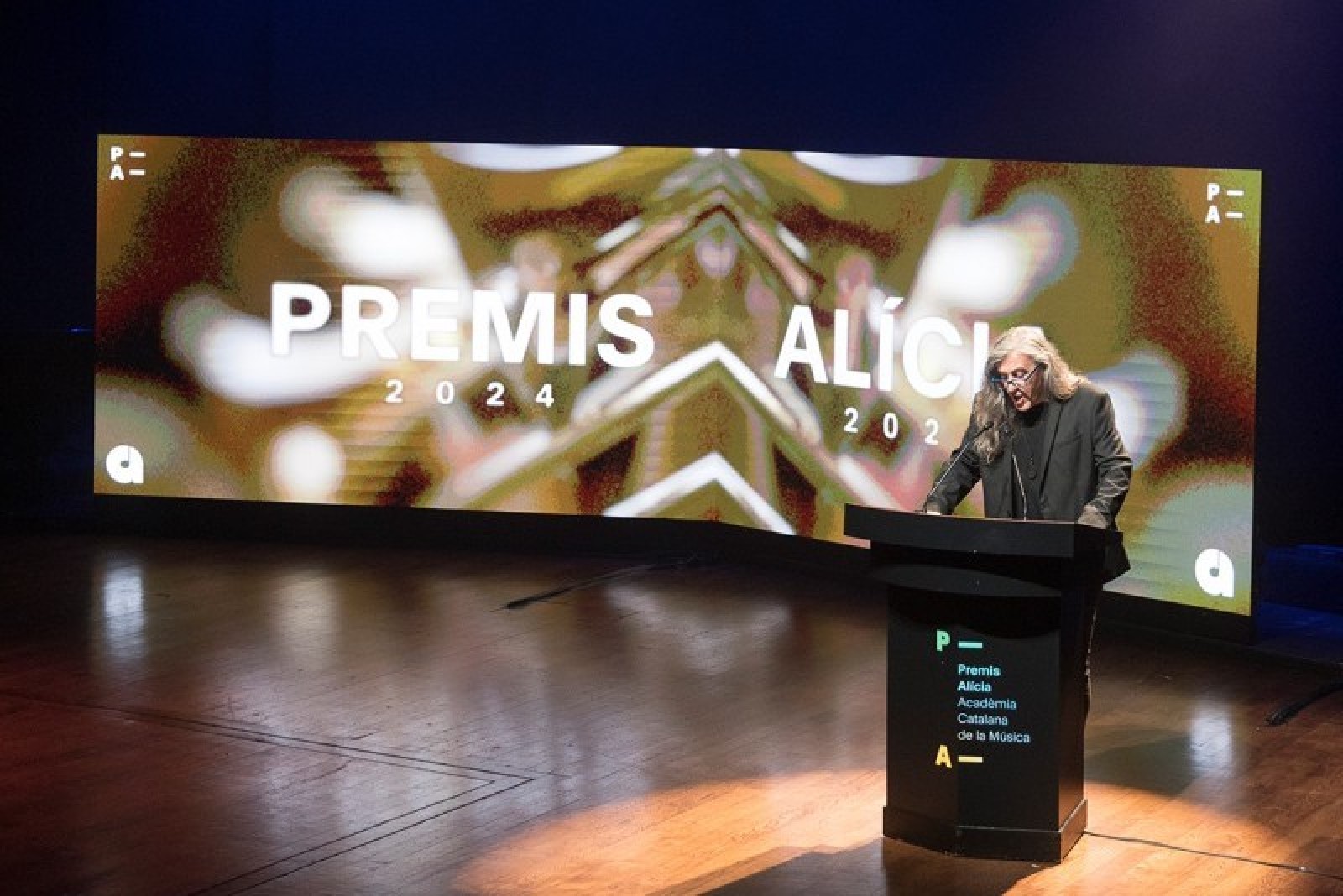 El president de l'Acadèmica Catalana de la Música, Gerard Quintana (Sopa de Cabra), als Premis Alícia 2024