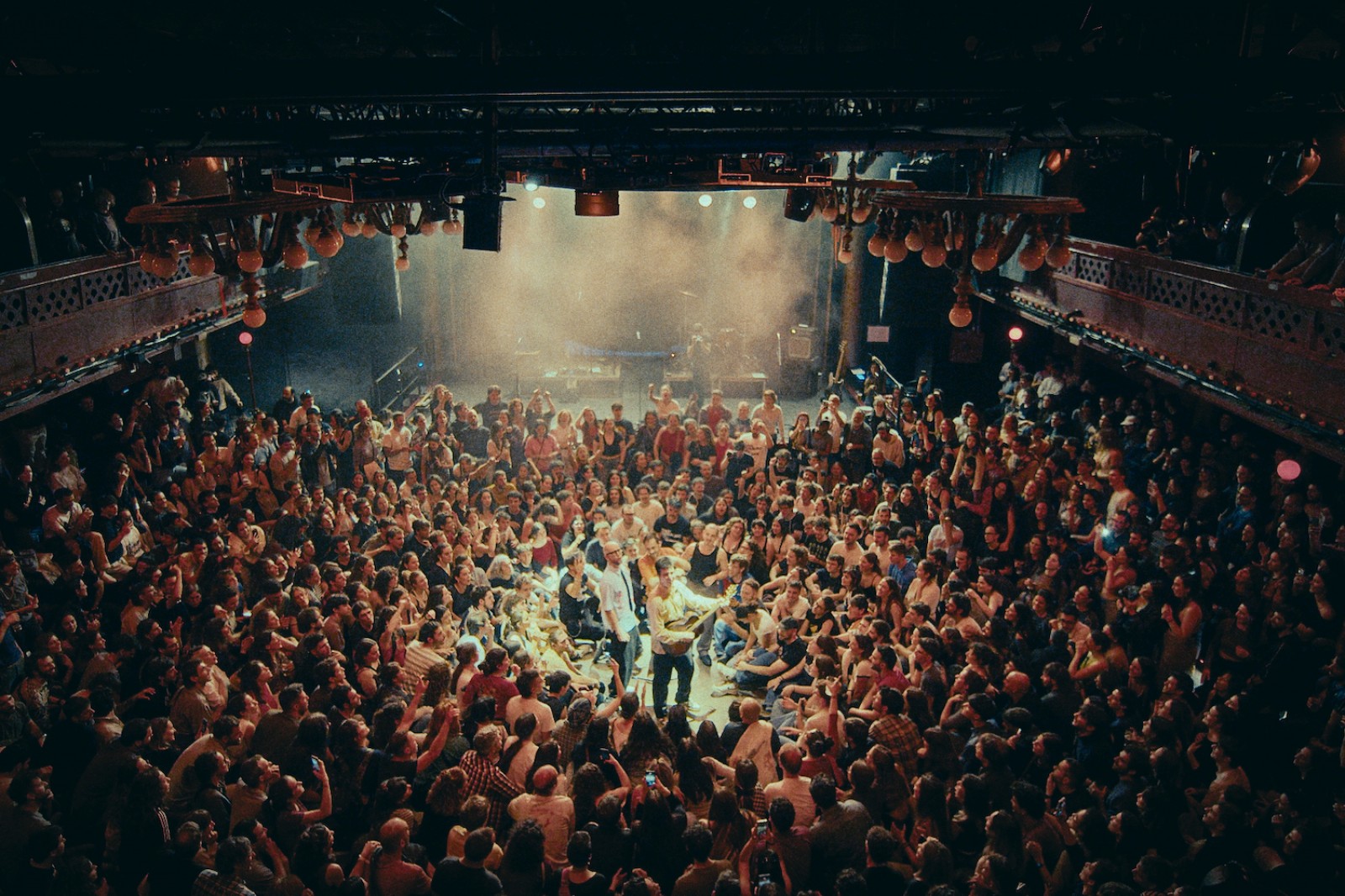 Dan Peralbo i el Comboi a l'Apolo