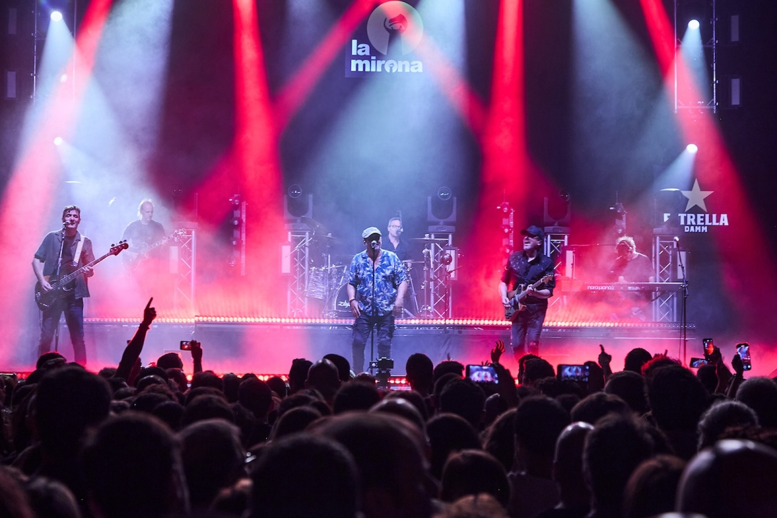 Lax'n'Busto a La Mirona