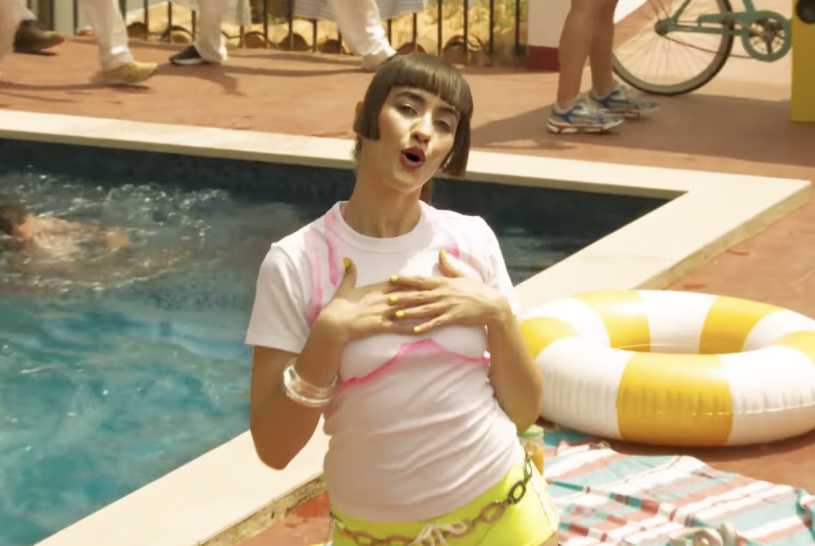 Ouineta a l'espot de «DM's» de 3Cat