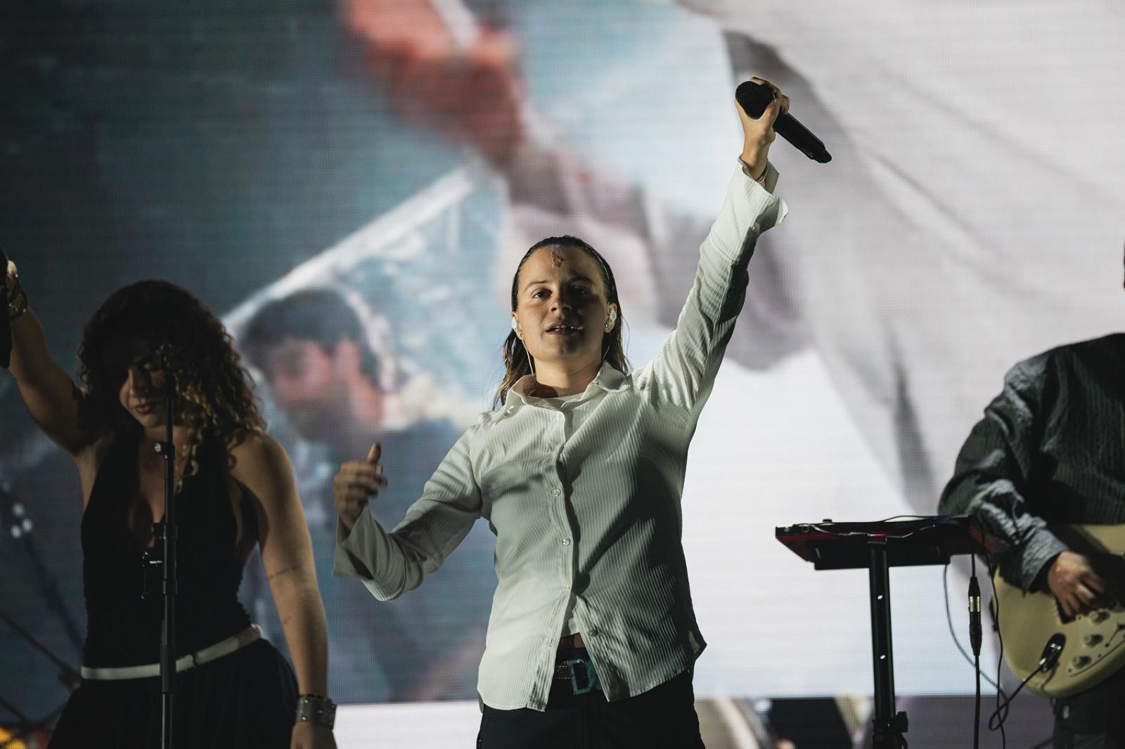 Mushka a la platja del Bogatell