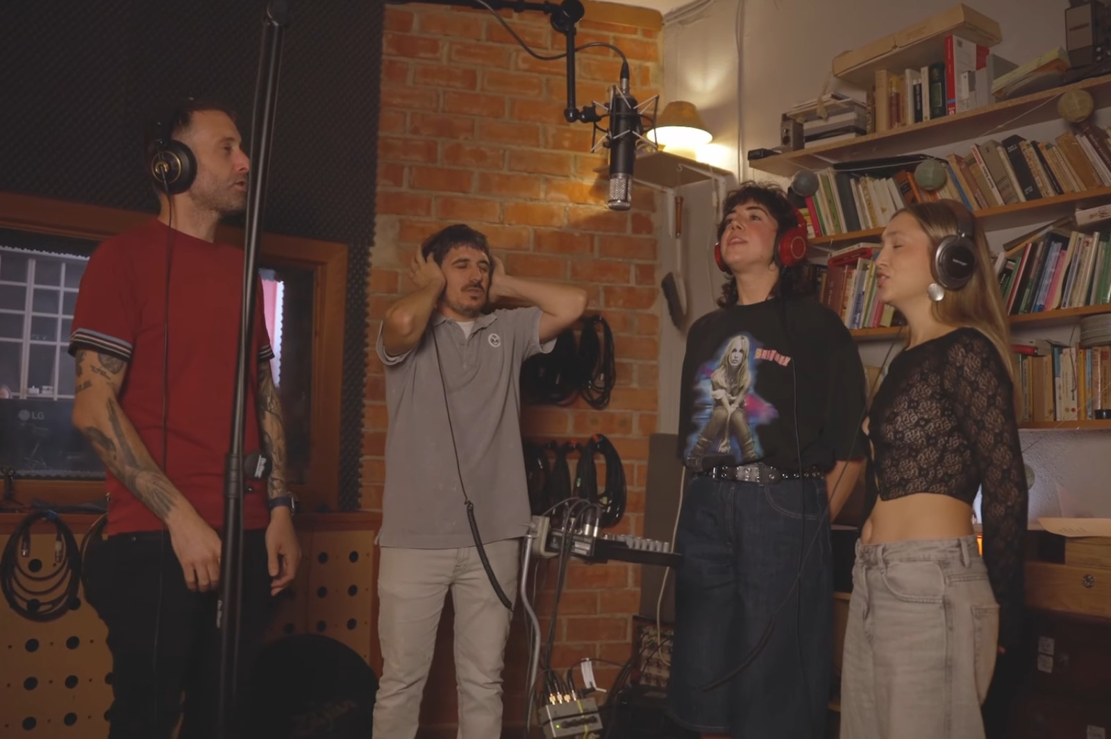 Los Chikos del Maíz, Zoo, Malfieta i Abril a «Lladres de sobretaula»