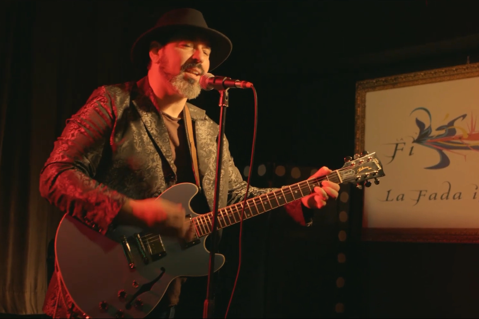 Juli Barrero al clip de «Quan els llums s'apaguen»