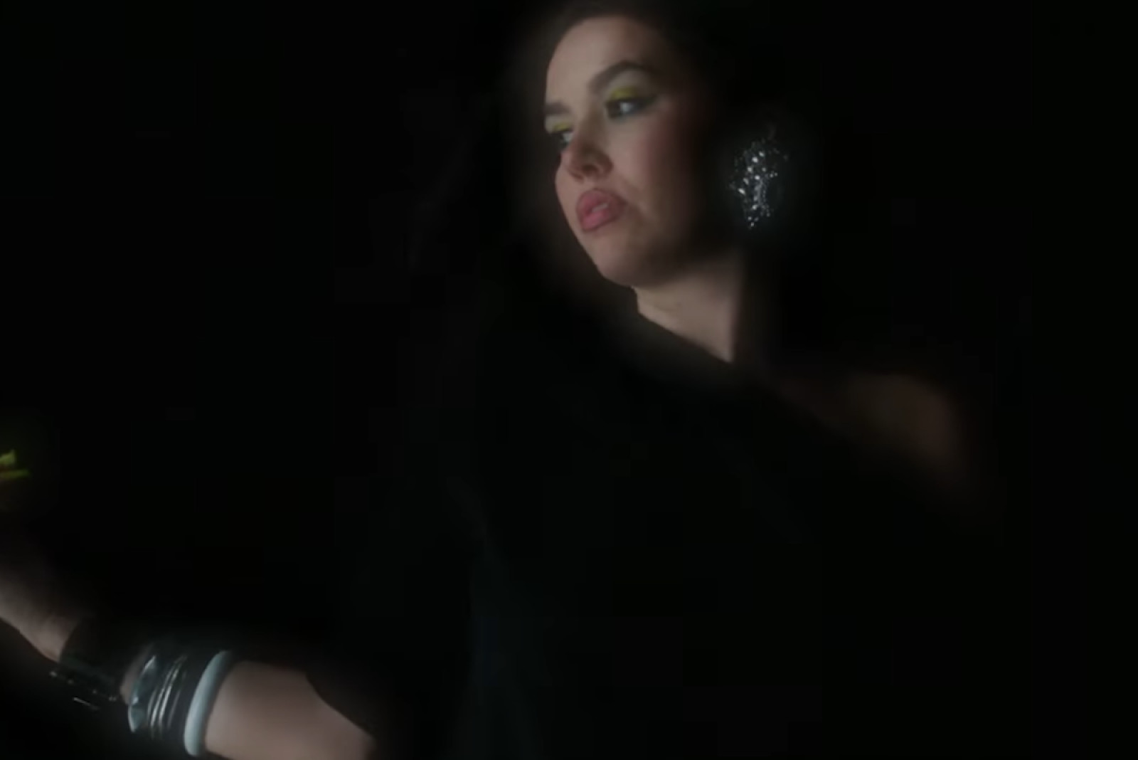 Scorpio al videolip de «Dolça&Guarra»