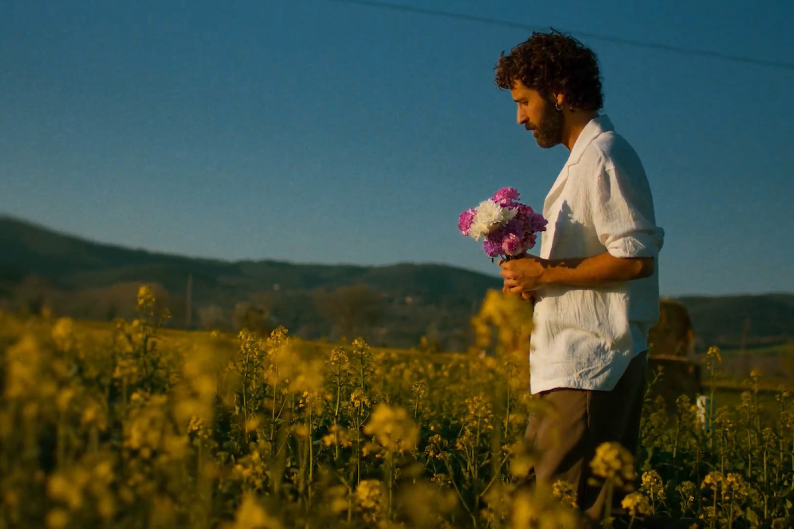 David Mauricio al clip «Deixar-ho escrit»