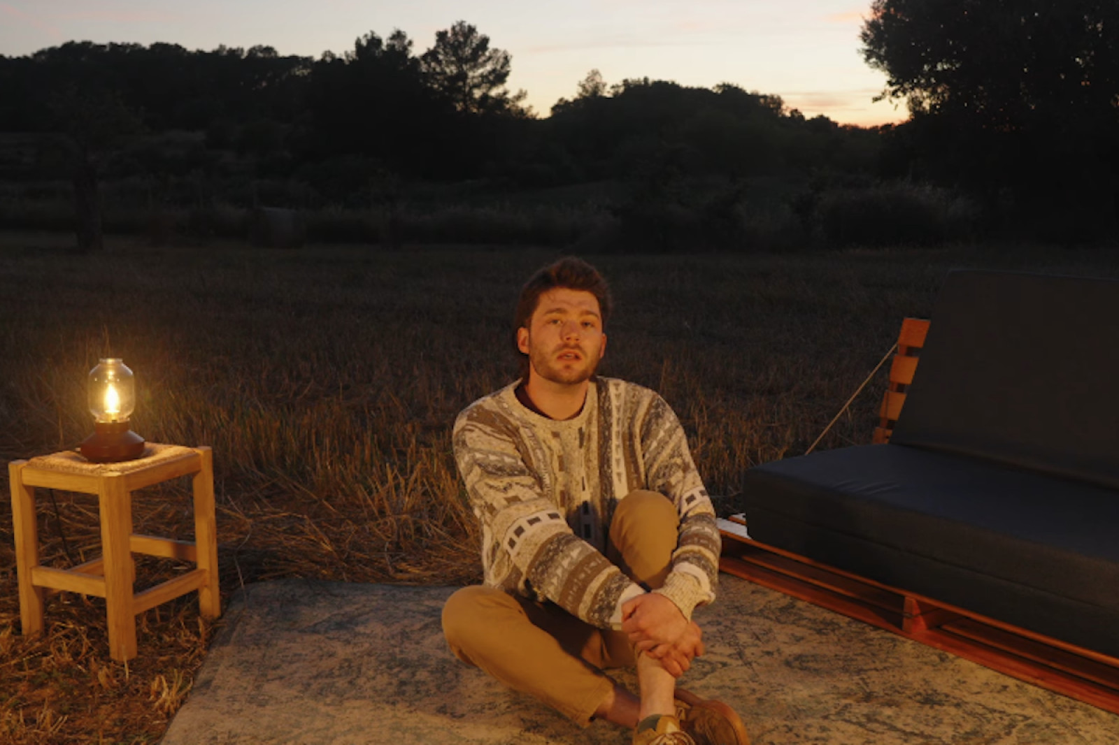 Amulet al videoclip d'«Es desastre»