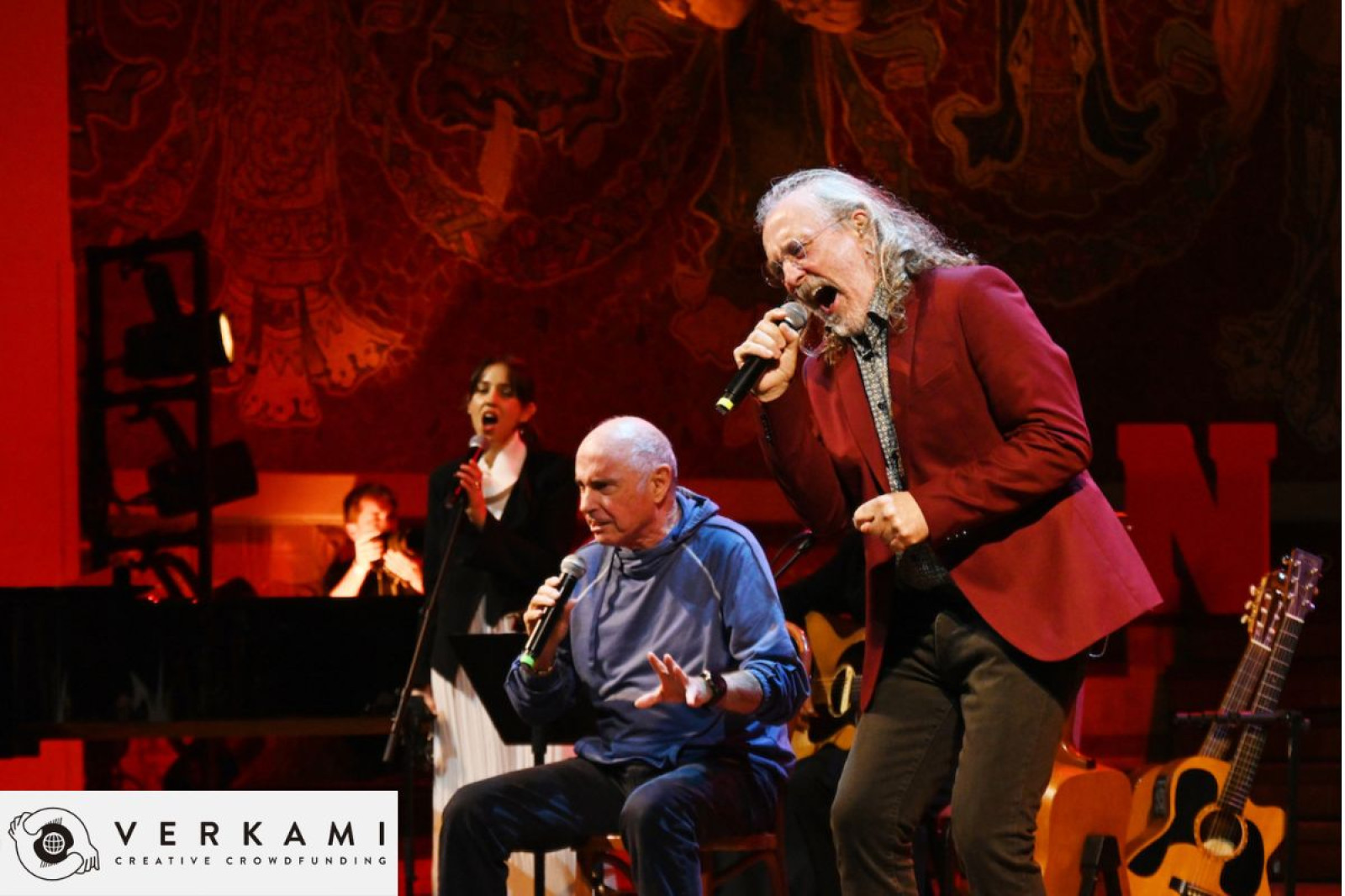 Joan Reig, Gemma Humet i Lluís Llach a l'espectacle 'Llach-Gener 76'