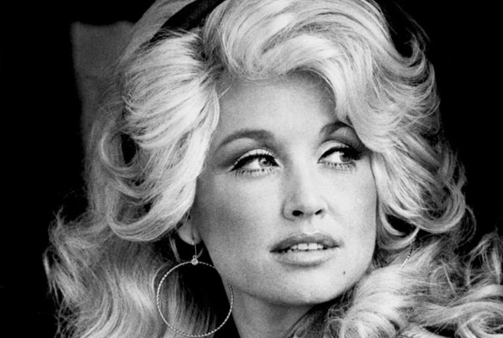 La cantant estatunidenca Dolly Parton (1946 - 2026), el 1977