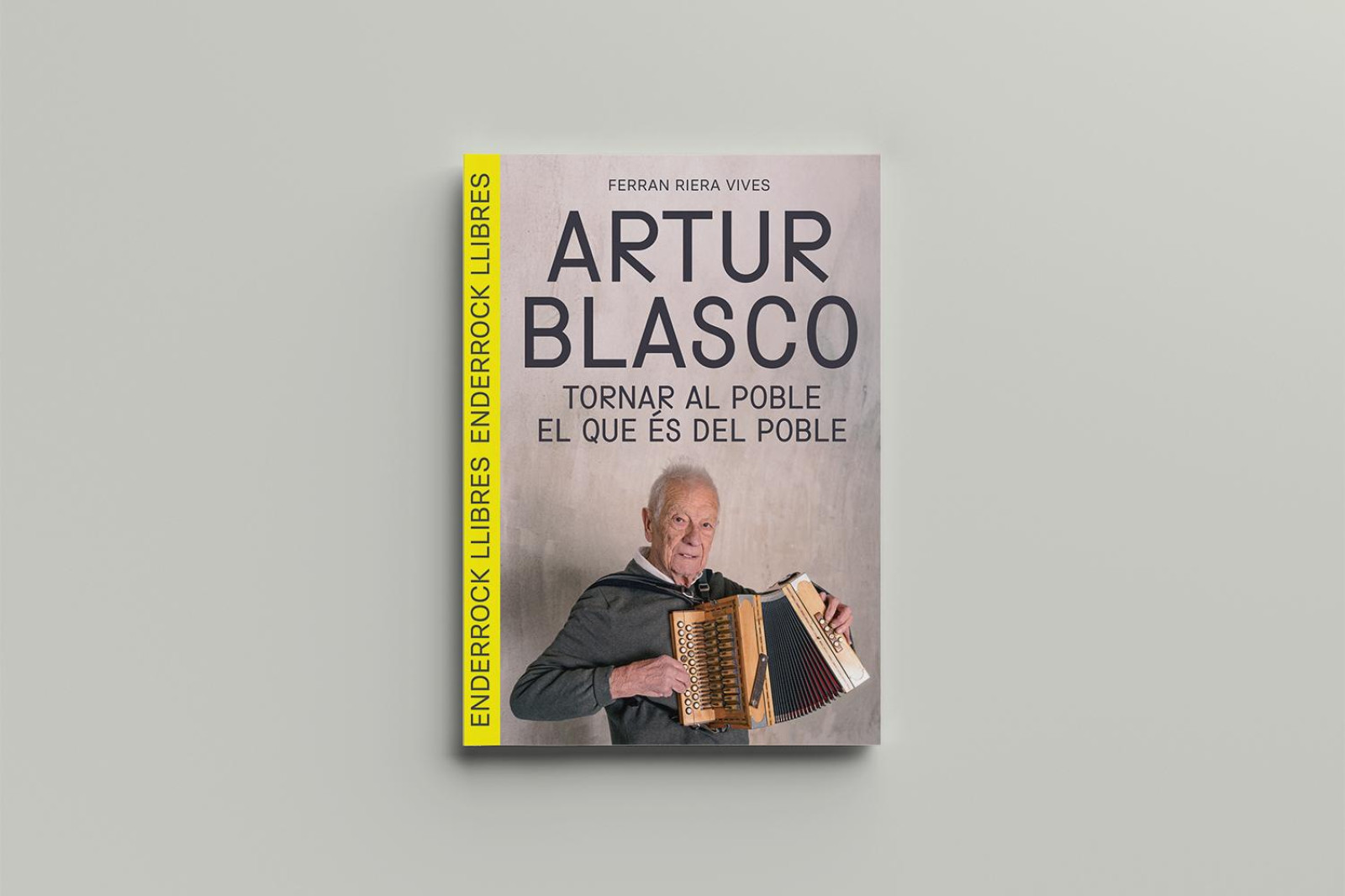 Coberta d''Artur Blasco. Tornar al poble el que és del poble'
